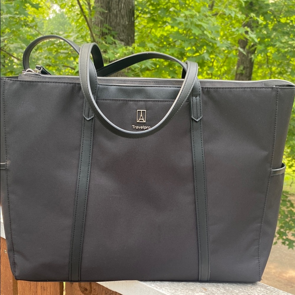 Travelpro Black Bag Tote Luggage